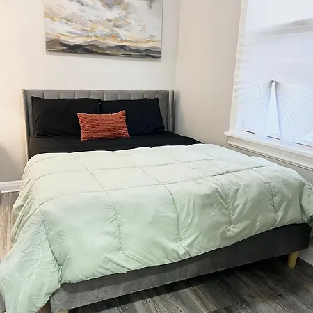 Cozy Apartment 10 Mins To Midway Airport & Downtown